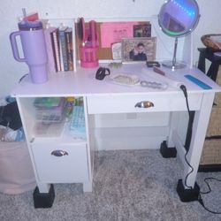 Girls Desk
