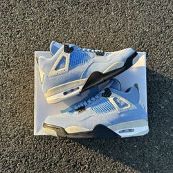 Jordan 4 University Blue