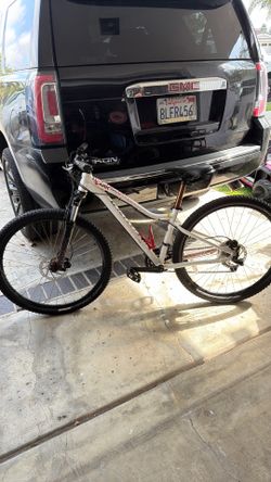 Specialized jynx mountain bike