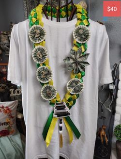 Money Graduation Leis