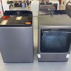 LG MATTE BLACK GAS washer and dryer
