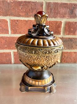 Vintage Style Lidded Decor Vase