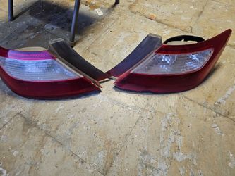 06-11 civic taillights