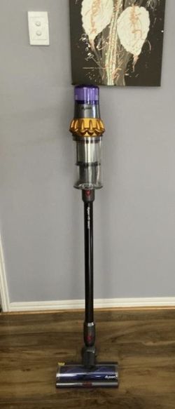 Dyson v15 vacuum