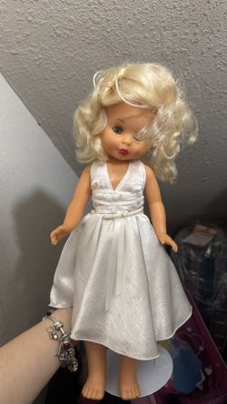 nancy spanish colectable maratón monroy doll