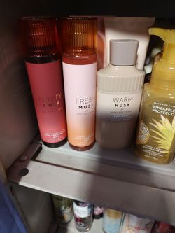 Bath and body works 2 piece set new