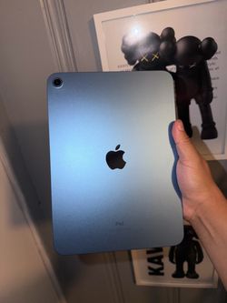 Apple IPad 10th Gen Blue + Otter Box Case + Apple Pencil Bundle