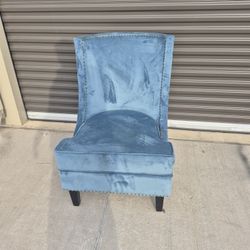 Carole Teal Green Accent Chair 