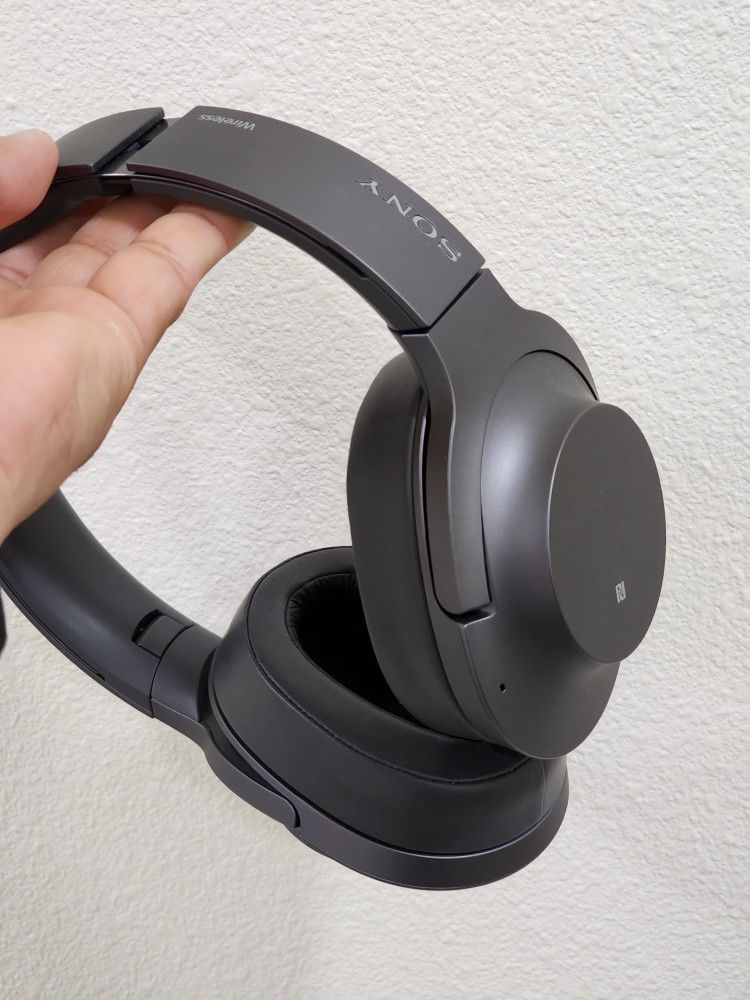Sony Headset, Bluetooth, Noise Canceling