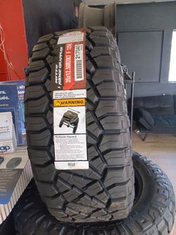 New Set of tires 35 12.50 20 NITTO RIDGE GRAPPLER