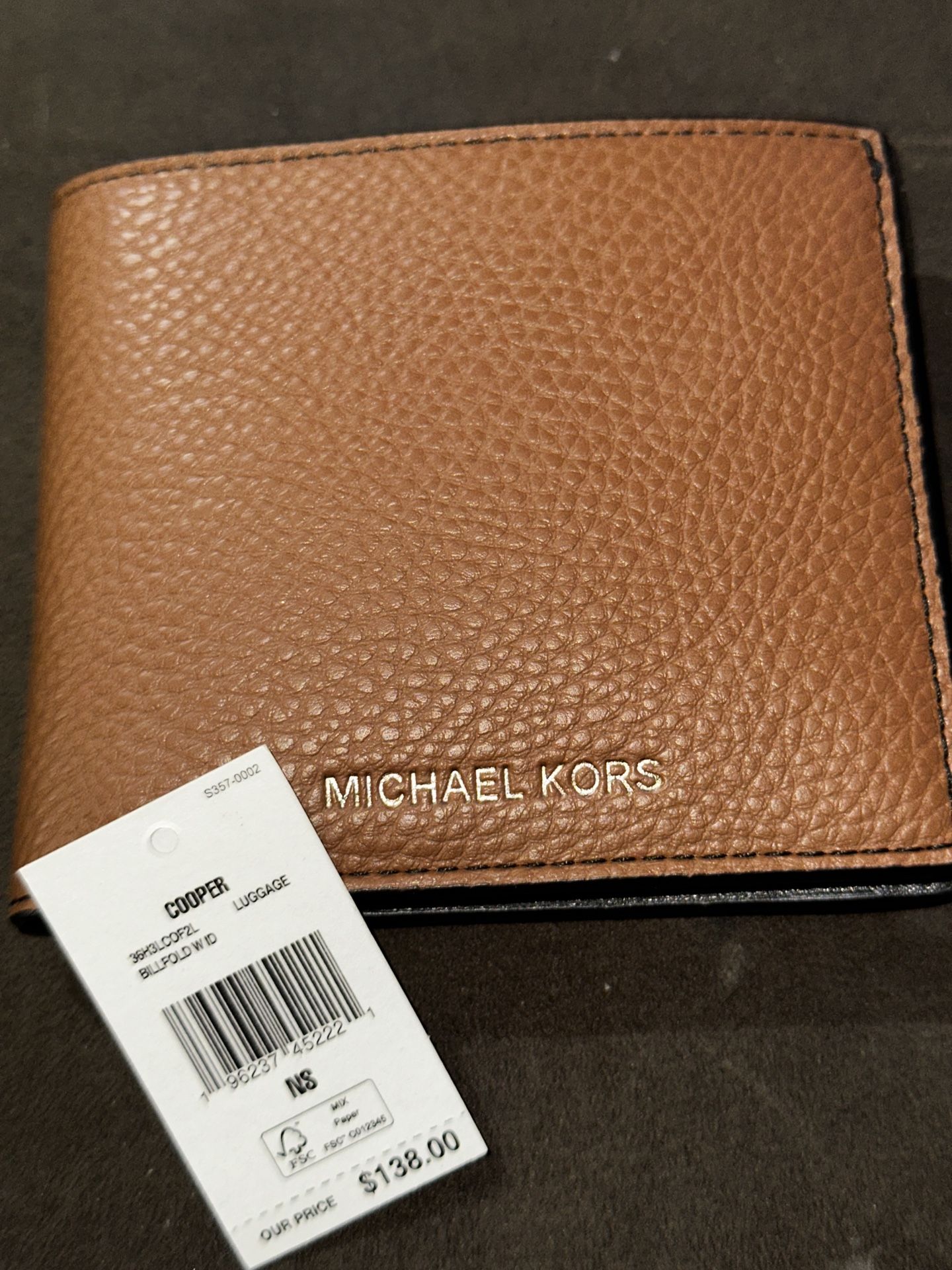 Michael Kors NEW wallet With Tags 