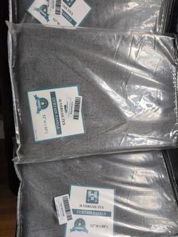 Brand new curtains..6 panels
