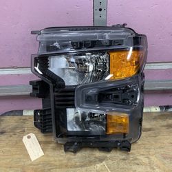2022-2023 Chevrolet Silverado 1500 Base Left side halogen headlight OEM