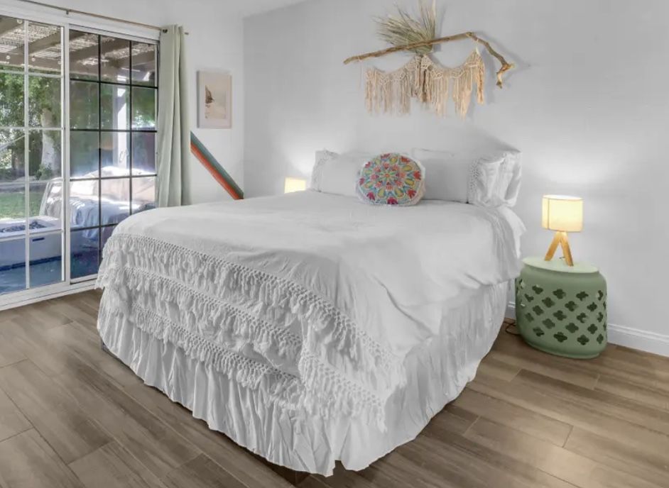 Full Size Mattress + Metal Bedframe