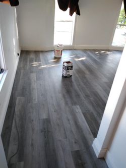 Laminate floor