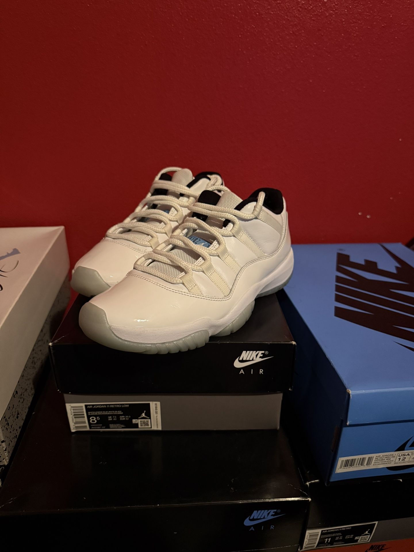 Jordan Retro 11 Low Legend Blue Size 8.5