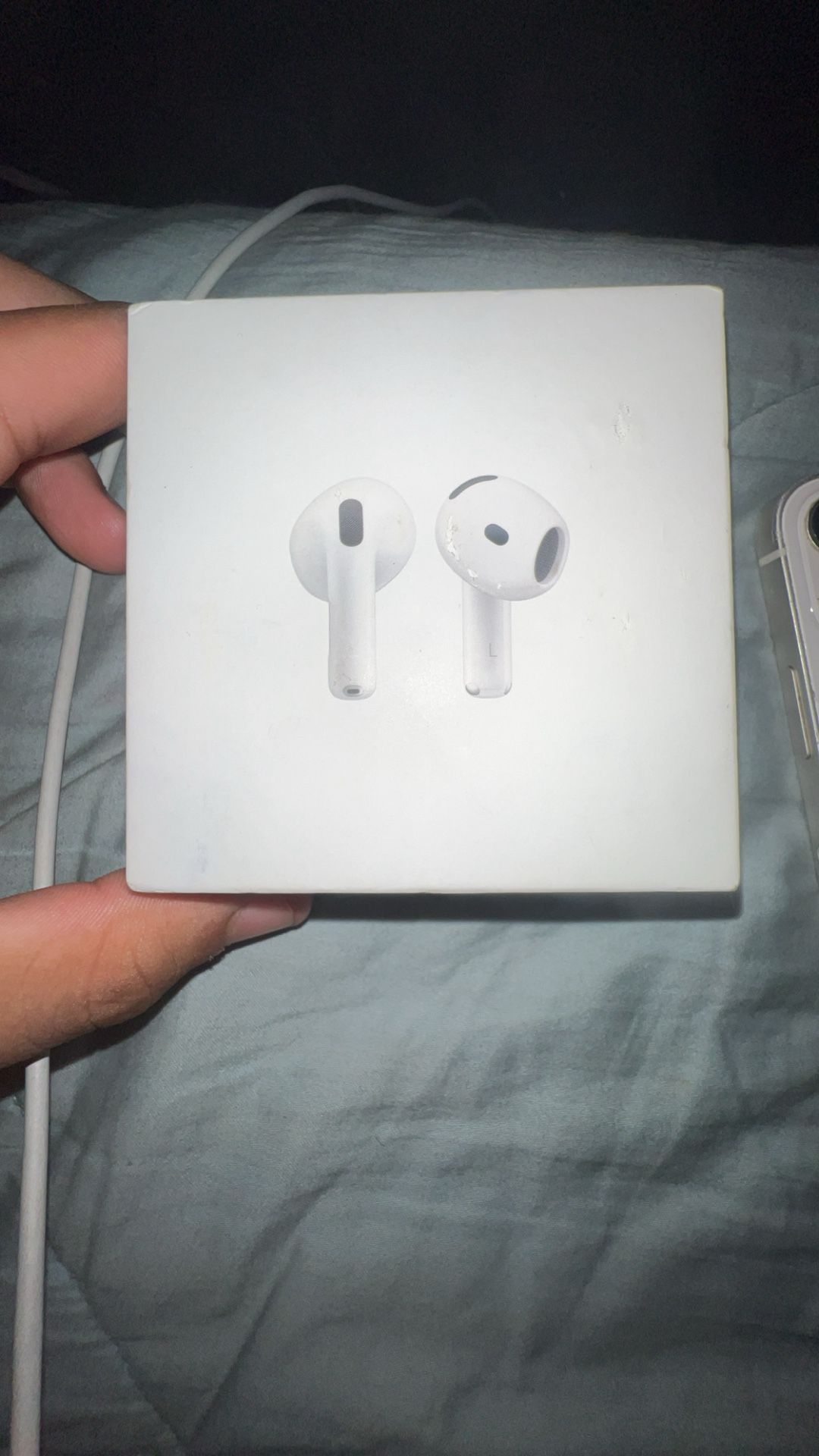 AirPods