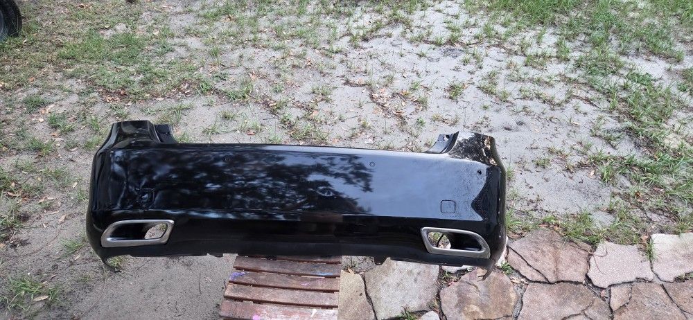  ***Lexus OEM REAR BUMPER *WITH EVERYTHING included, Exhaust, Sensors,plugs 