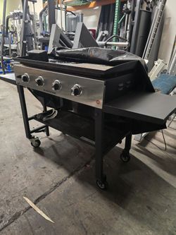 Blackstone Griddle 4 Burner BBQ Cooking Summer Outdoor Breakfast