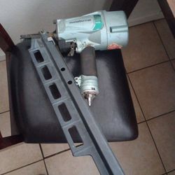 Metabo/(Hitachi) 21° Framing Nail Gun