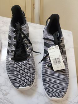 Adidas  Men Running shoes Size 11 1/2 $25