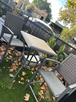 Patio set