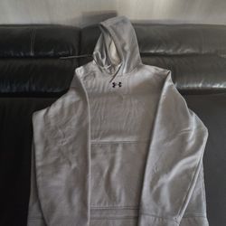 Men's Large Under armor Hoodie
