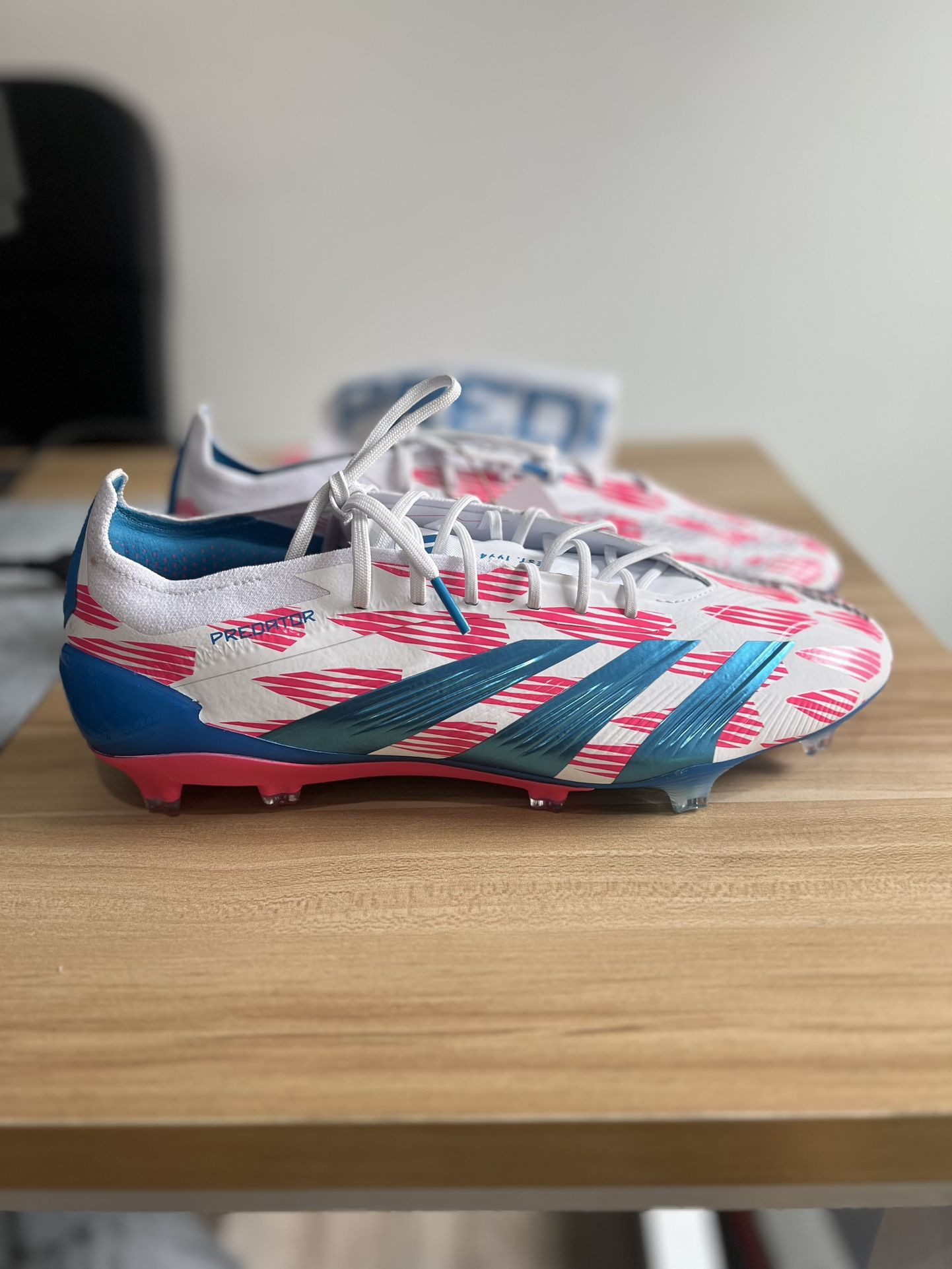 adidas Predator Elite FG Reemergence Men's Soccer Cleats Size 11