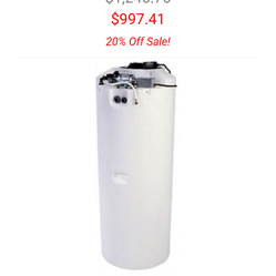 Water tank with pump