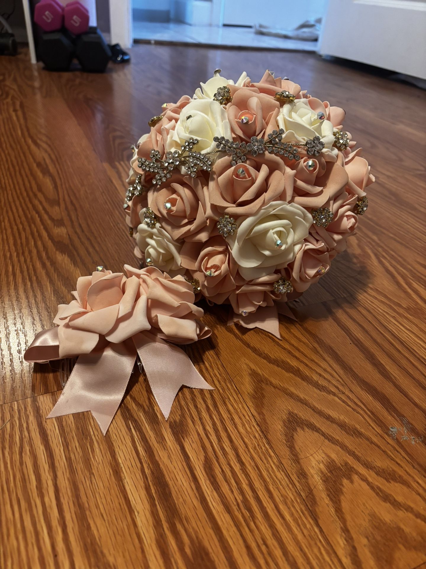 Flower bouquet and hair clip
