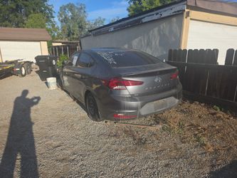 2020 elantra parts doors, trunklid, rear bumper , engine, transmission