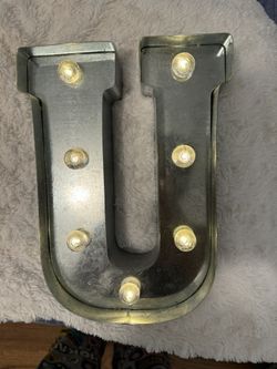 Light Up Letter U