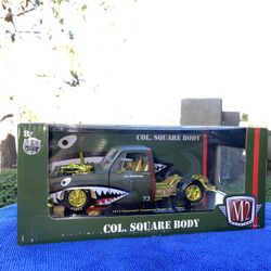 M2 Machines 1973 Chevrolet Cheyenne Super 10 1:25 Scale CHASE