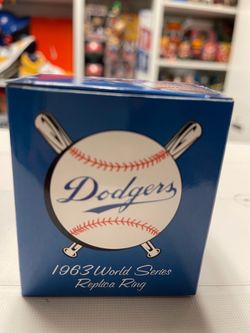 2013 LA Dodgers SGA 1963 World Series Replica Ring new in box!