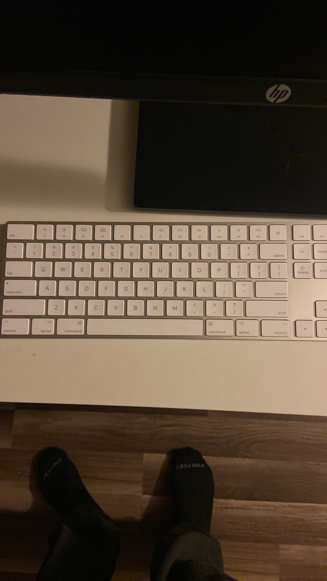 Apple Keyboard 