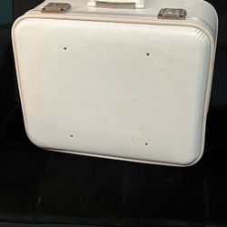 Vintage Luggage / Suitcase