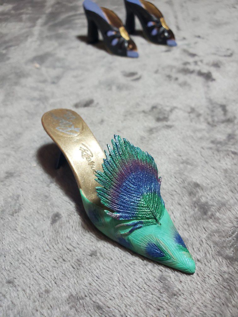 Just The Right Shoe by Raine PEACOCK FEATHERS