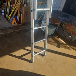 Ladder 16 Ft Extension,  Keller. Is On Perfect Excellent Condition, E MESA 