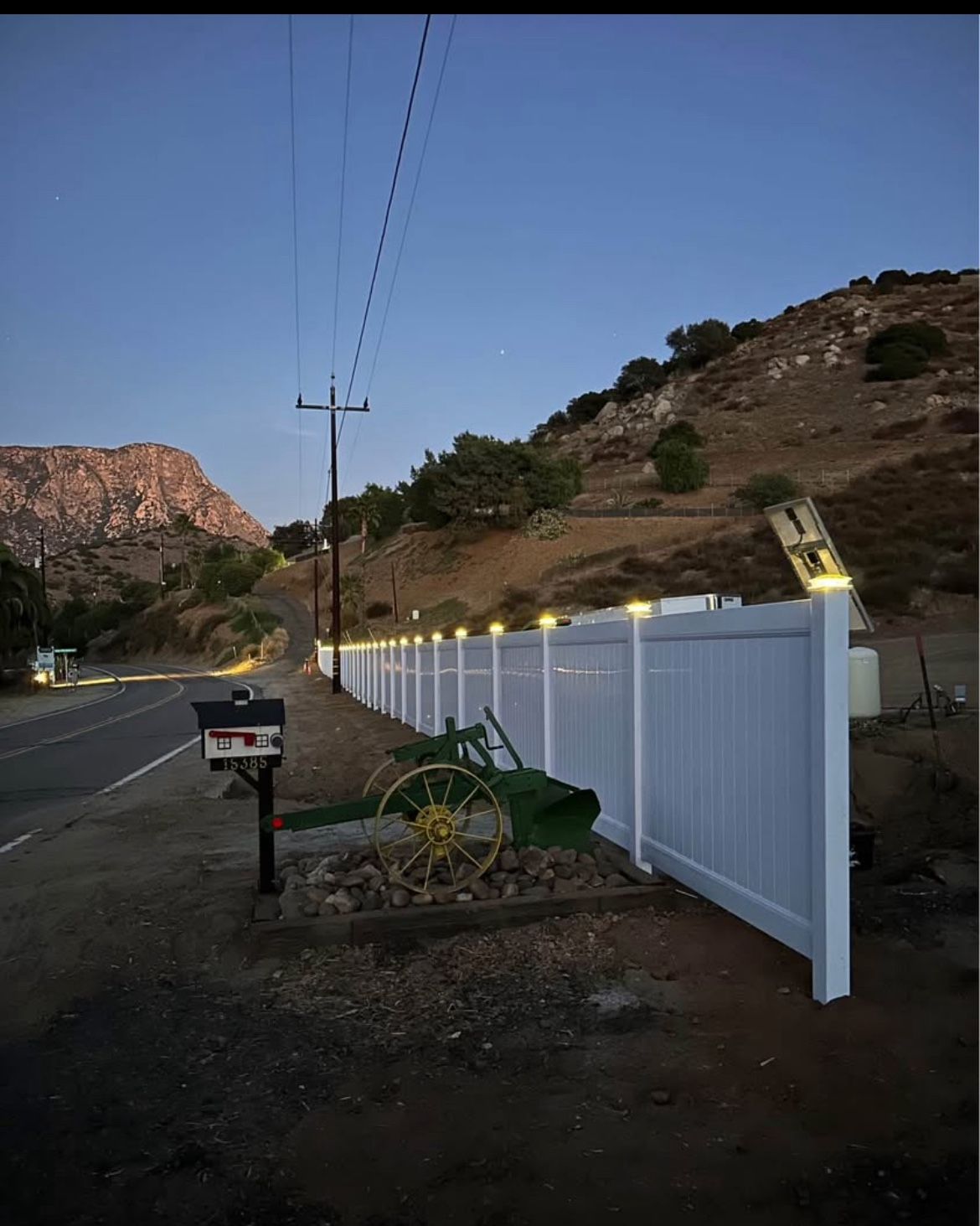 6x8 Privacy Vinyl Fence (Material Only)