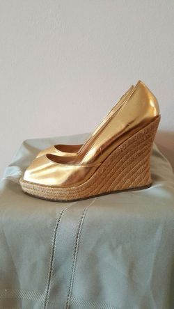Colin Stuart Gold Espadrille Wedge Pumps/Heels Ultra Comfort Sandals