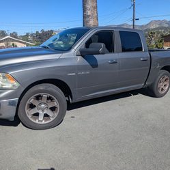 2010 Dodge Ram 1500 Laramie 2wd