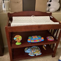 Wooden Baby Changing Table with Changing Pad