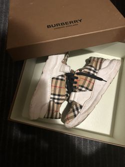 Burberry Regis