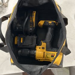 De Walt  Power Drill