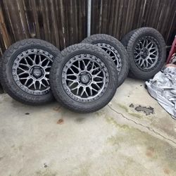 offroad rims and tires