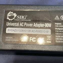 SIIG Universal Ac Power Adapter -90w