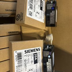 15 Amps Breakers