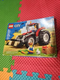 Lego tractor