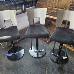 Vintage Y2K Regal Barstool Style Brushed Chrome Black Velvet Swivel Bar Stool$50 EaEach OBO! 