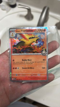 Ethan’s typhlosion “Destined rivals” (Rare Holo)